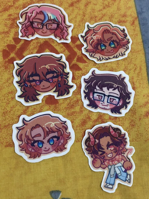 i'll also be giving away some of my oc &amp; sona stickers to anyone i'll recognize there SEE U TOMORROW (or later) MGA KATITE !!! 