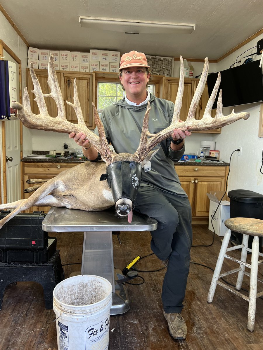 Big Rack Ranch tweet media