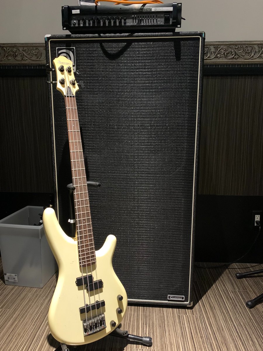 JoybeatStudio's tweet photo. ★アソビックス蟹江店限定★
レンタルベース！
ピッカピカに仕上げました！弦高やや低め。
≪IBANEZ 日本製  RB830≫
ﾚﾝﾀﾙ料金500円(㊫400円)
是非お試し下さい！
#ｽﾀｼﾞｵ #中川区 #名古屋 #ﾊﾞﾝﾄﾞ #ﾄﾞﾗﾑ #ﾃﾞﾓﾃｰﾌﾟ https://t.co/uKjF00NLgL