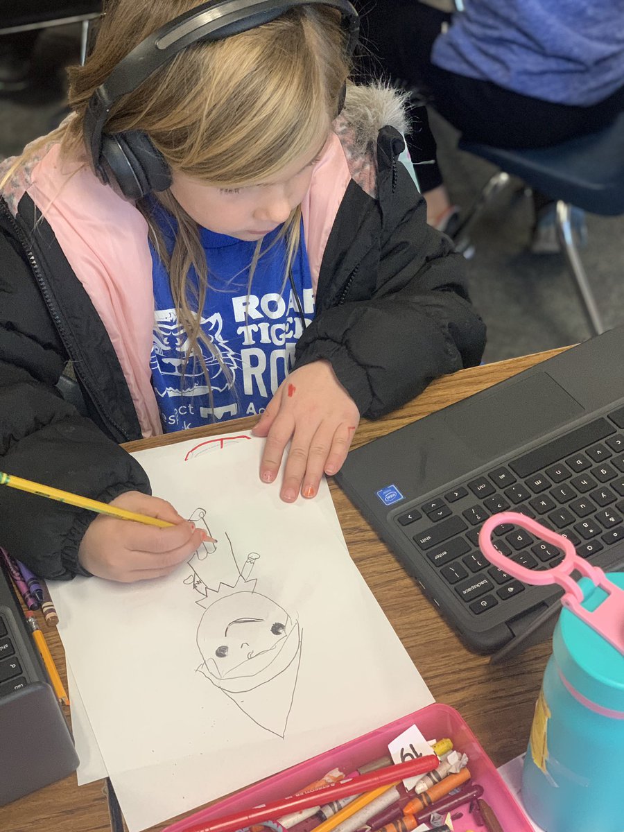 MrsClementsTM's tweet photo. We love drawing club! #TMGenius https://t.co/iVxev5mLF5