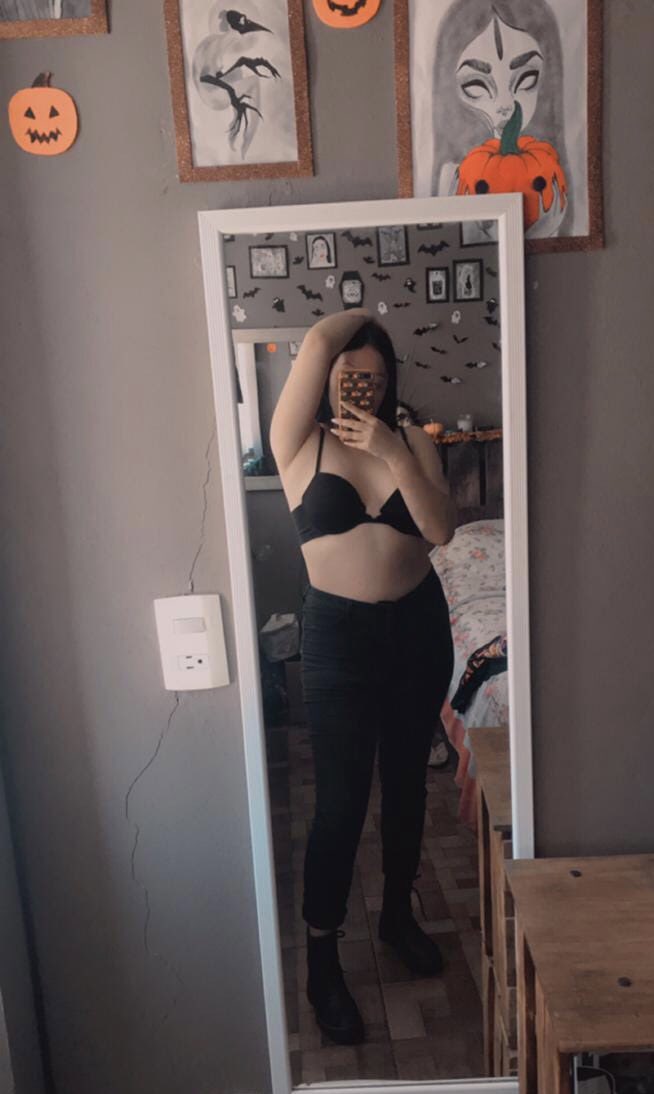 La_Mortizia's tweet photo. Bebés 🦇
Estoy en búsqueda de “PAREJA SWINGER” me ayudan con RT para llegar a más gente. 

Manden DM los interesados 😈 https://t.co/pbrONW0md2