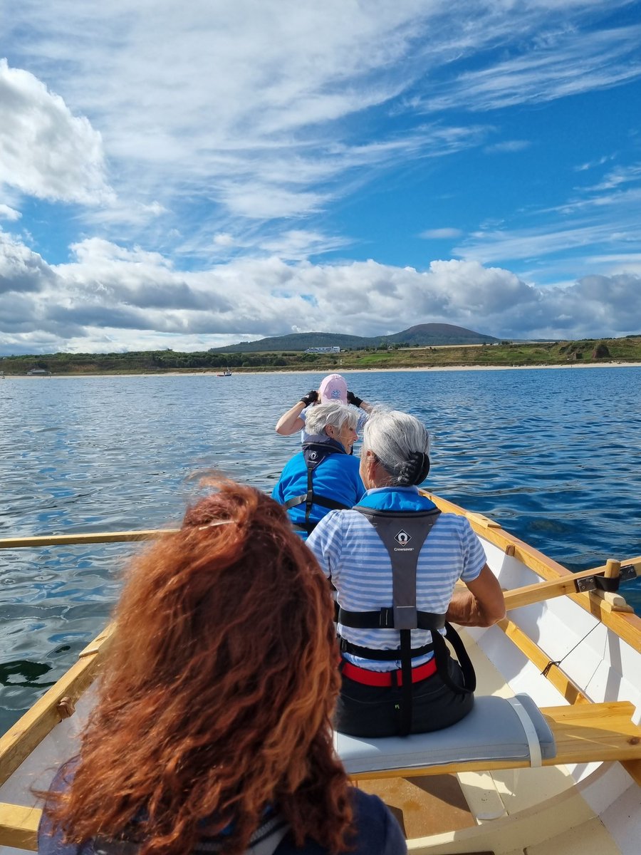 Thinking back to the heady days of this summer's heatwave. We were out rowing & stopped for a few moments to catch our breath and take in this stunning scenery.
#coastalrowing #staylesskiff #nurtureinscotland #WildScotland #discovercullen #morayspeyside #visitscotland #Visitabdn