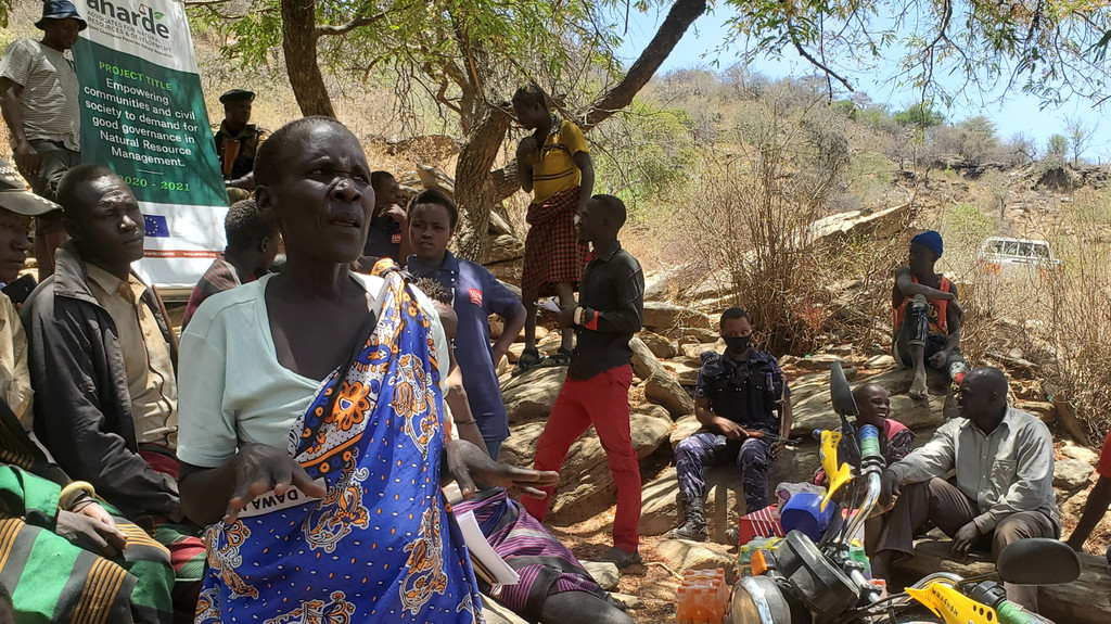 ICYMI: Mining and Community Development Agreements: a panacea for community justice in Uganda? --> iied.org/mining-communi… How can Community Development Agreements ensure #Uganda's affected communities benefit from mining operations and are meaningfully engaged in agreements?