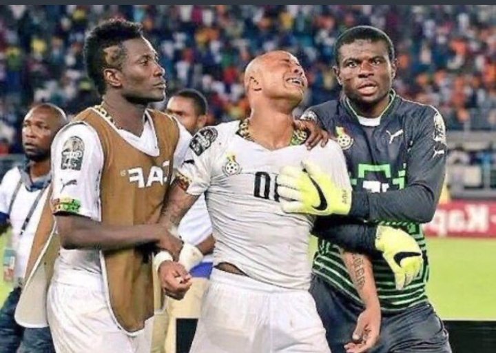 #TeamGhana Dede Mood right now 😩😫 #FIFAWorldCup #GHAURU #ghanavsuruguay #ghanablackstars