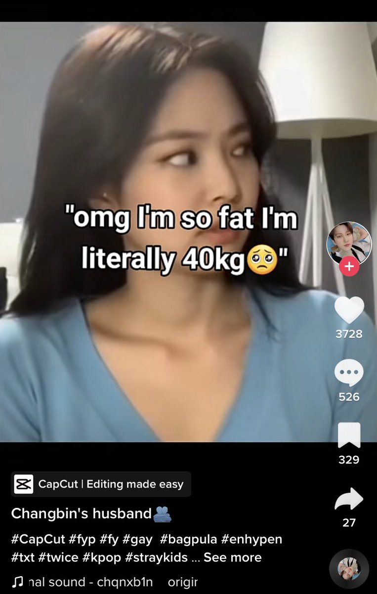 berlamour's tweet photo. What is it with all these tiktoks and then everyone in the comments telling how much they weight… I mean no one asked, and suddenly someone just “I’m 50kg 🥰” LIKE OKAY💀 https://t.co/nnNirtc2pf