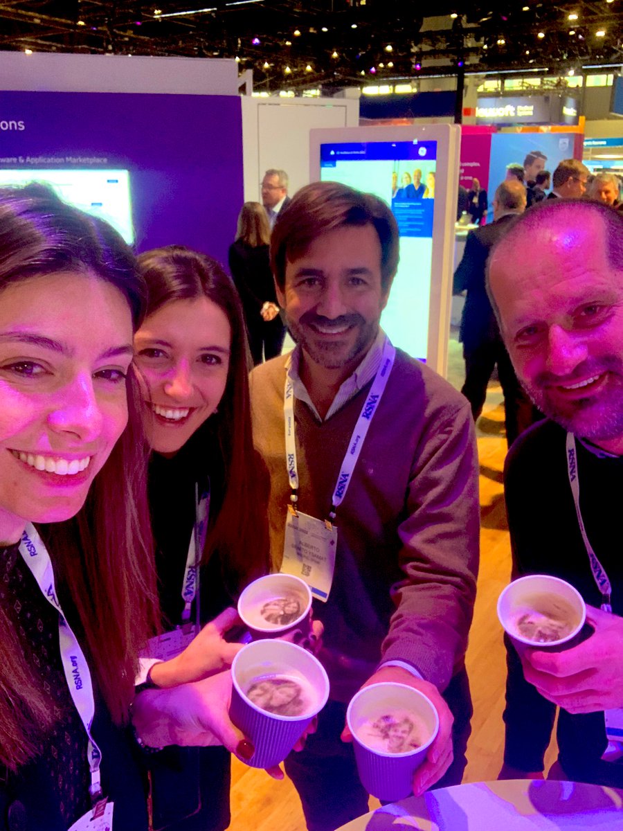 blanca_domenech's tweet photo. #RSNA22 was a blast!! Amazing days with new and old friends, and great networking and learning in Chicago 
🫀#whyCMR 

@Ivanvollmert @salvasapedraza @JordiBroncano @DanielVargasMD @sanjeevbhalla @KateHanneman @Mbwaitken @DeCeccoCN @skeletalrad @IsernKebschull @eliseovano https://t.co/O4D9647JDg