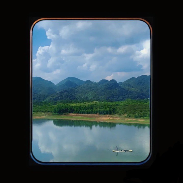 Guilin__China's tweet photo. Would you like to take the high-speed railway to #Guilin to check out the #mountains and #rivers? Come and have a look!You can get a visual feast of #oilpainting. #RailwayPower
📷:red📕double 在深圳 https://t.co/dPc2sglYYt