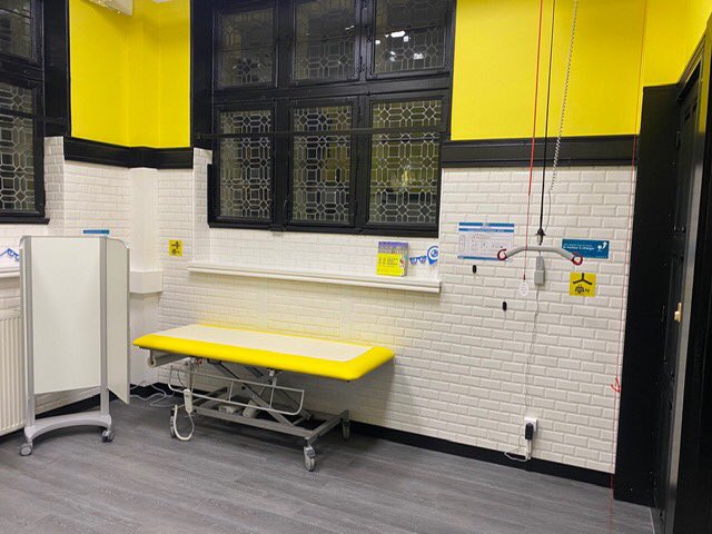 <a href="/s_cluzel/">Sophie Cluzel 🇨🇵🇪🇺</a> <a href="/Fondation_AdG/">Fondation Anne de Gaulle</a> <a href="/GroupeADP/">Groupe ADP</a> <a href="/Romanet/">Augustin de Romanet</a> Parlons-en <a href="/s_cluzel/">Sophie Cluzel 🇨🇵🇪🇺</a> et <a href="/ParisAeroport/">Paris Aéroport</a> aujourd’hui quand tu es en situation de Polyhandicap avant un long vol aucune table de change <a href="/handiroom/">Handiroom</a> !! alors quelle prise en compte des différences individuelles ? Arrêtez avec toute cette com dégoulinante et AGISSEZ !