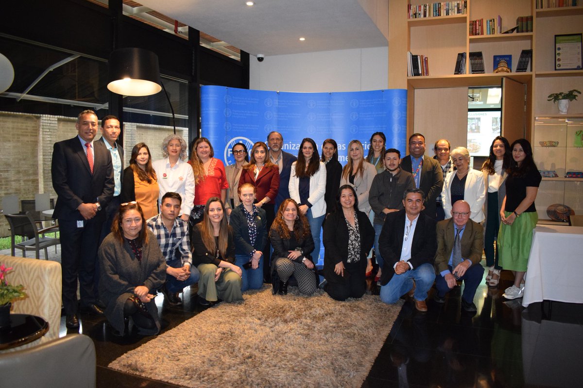 heyselcg's tweet photo. Instalación del Panel Interinstitucional de Pérdidas y Desperdicios de Alimentos Acuáticos - #PIPDA, en el marco del proyecto "utilización responsable de los recursos pesqueros y acuícolas para el desarrollo sostenible"🎣🐟 @noradno @FAO_Colombia @invemarcolombia https://t.co/ridNrWhyxs