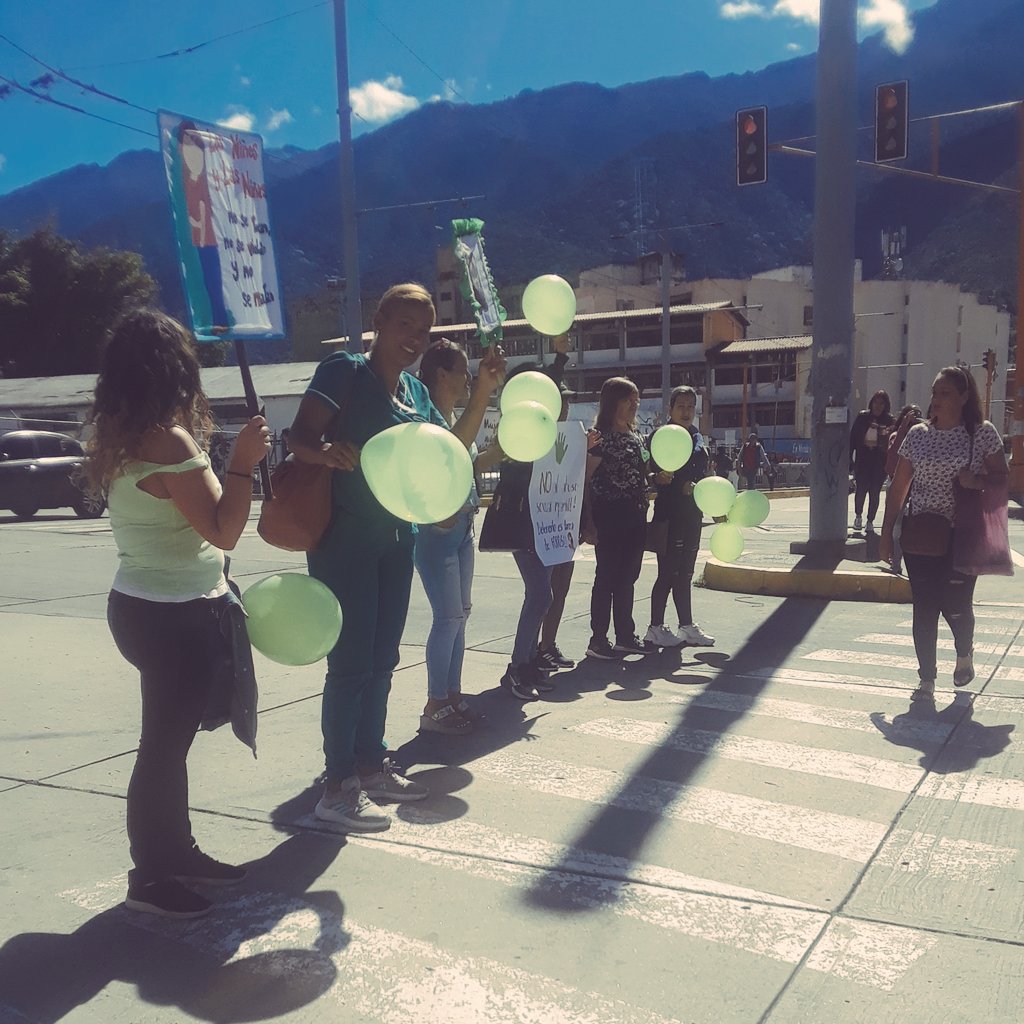 immfameridave's tweet photo. #2dicembre desde la Esquina de Amador por la prevención y la lucha contra el abuso infantil
#poramoramerida
#ExpoPortuguesa2022
#meridanosune
.
.
@JEHYSONGUZMAN
@lindamolina2408 https://t.co/FbEPxhAnIY