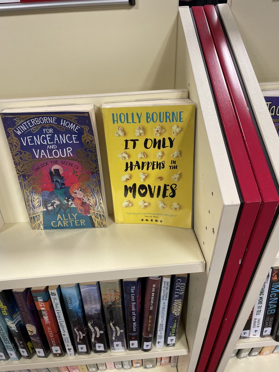 thetsas's tweet photo. Given that I found a @weddingpresent title at Alkrington library, I think I may have found the next 6 singles too #24songs https://t.co/aSUYlXNews