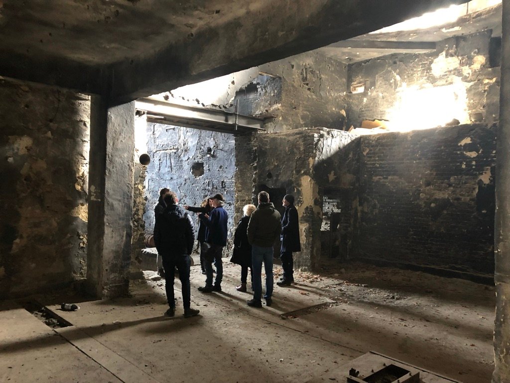 BigLightProds's tweet photo. Storytelling is all about teamwork. So many people take part in this process to bring your favorite show to life. #BTSW #BehindTheScenesWeek #HiddenHero #TurnTheCameraAround https://t.co/esrfJPaQ7E