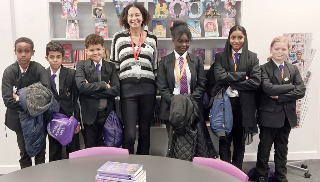 TrinityAcademyL's tweet photo. A truly inspirational Inspire assembly by the incredible founder of @TrumanBooks Thank you, Miss! 💜🌟📚#Bookcember https://t.co/OJeXA7hx6k
