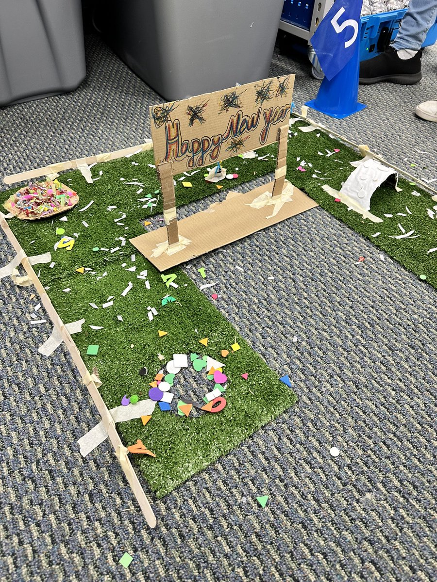 5th grade students <a href="/IHElementary/">IHElementary</a> are using design thinking to plan, create, and design obstacles for the IHES miniature golf course. They launched their ideas today and played the course. #IHPromise #IHESiLab #IHES_STEM