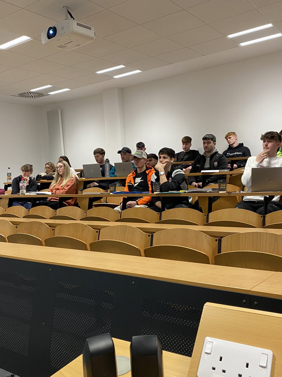 ITS_SportBus's tweet photo. @VickyMatthew8&amp; @sara_rally spoke to final yr students n research meths class about their use of Thematic Analysis n Capstone Research project.Their honest presentation regarding their experiences&amp;challenges in research&amp;their journey as a graduate was very beneficial4our students https://t.co/YBOACYTO5d