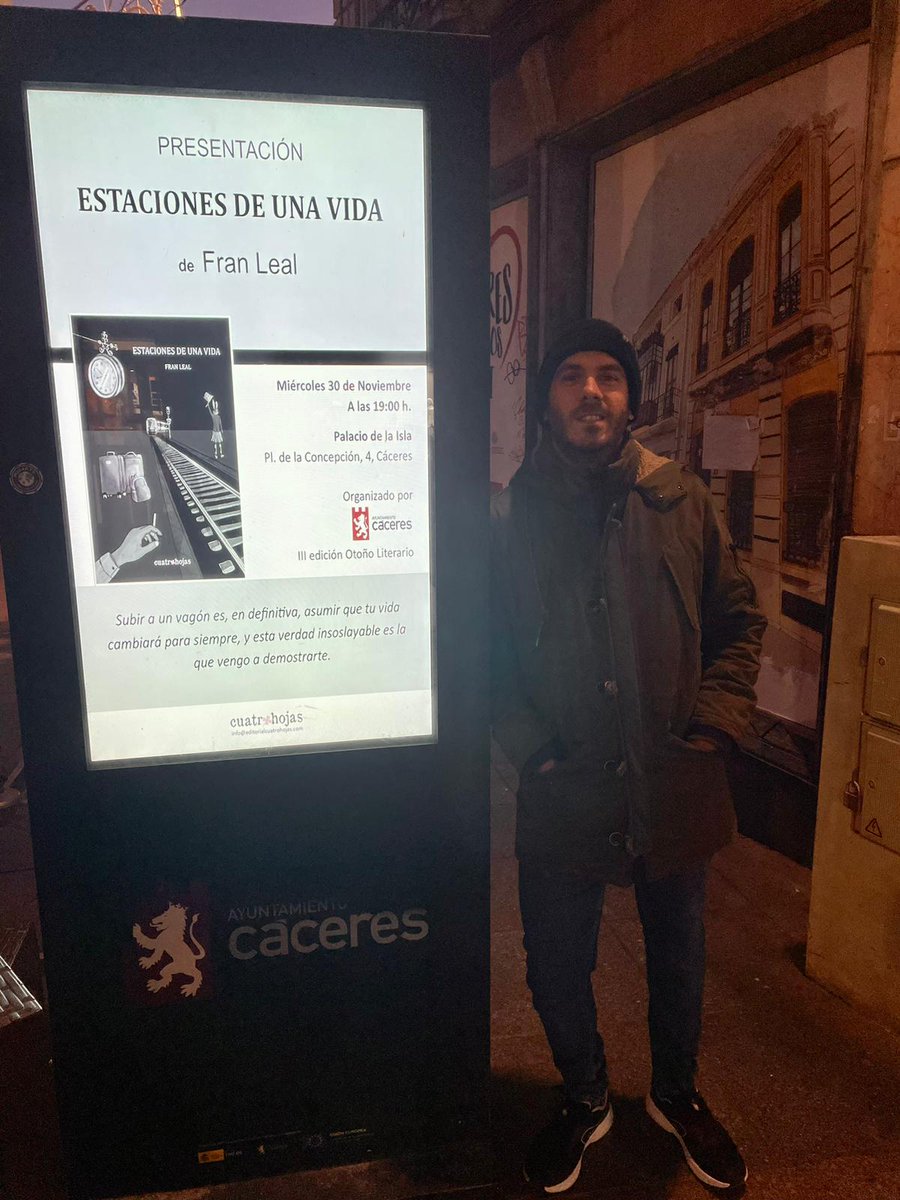 Termina una semana muy especial, con presentación en mi casa, con los míos, de 'Estaciones de una vida'.
Escrito, editado, publicado y presentado en la tierra. Sueño cumplido.
Gracias a todos los que os acercasteis a la charla 😀