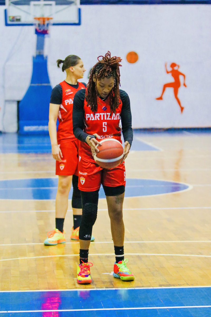 lowlifebree33's tweet photo. I knew some things wouldn’t be automatic in the way they happened for me, but I could see that with patience, time and effort, great things were inevitable for me 🙏🏾💯✨❤️ #HGT🔑 #GODfidence✝️ #LackOfWorries🎈#MYPYP📊 #BOAM🌏 #RIHBigSis🕊️ #LLGY🕊️ https://t.co/ex3P66z7tS
