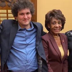 Cryptotea's tweet photo. @RepMaxineWaters @SBF_FTX This you? https://t.co/Mr3LQ2WBnH