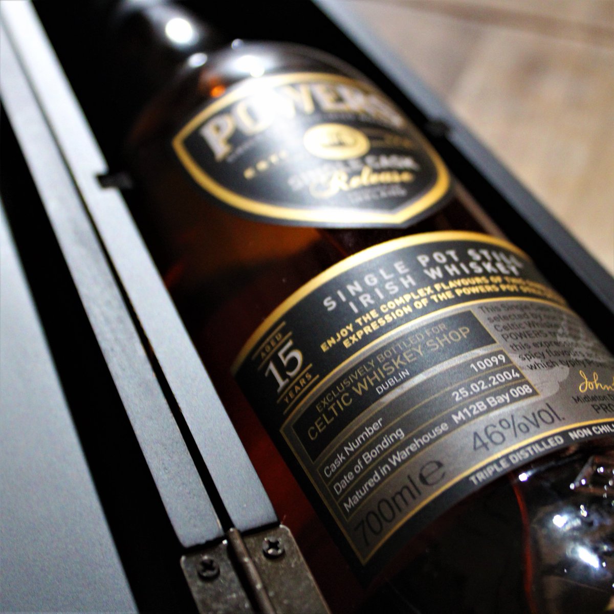 Introducing Powers 15 YO Single Cask #10099 CWS. With Powers' renowned Pot Still distillate at its heart, this whiskey has been matured in first fill bourbon, adding character and allowing that velvety mouthfeel, spice, and sweet fruit to shine through. 

bit.ly/3QWkbO2