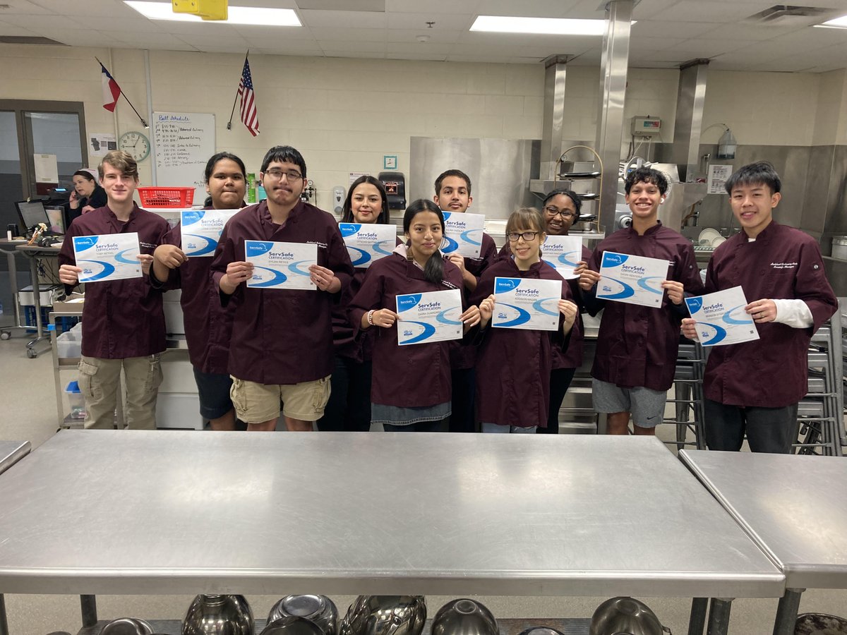 culinaryartslhs's tweet photo. Our amazing Culinary students have earned certifications! Pictured below you will see we have Servsafe Certification and Safe Food Handler Certifications. We are proud of their hard work!
#LHSCulinaryArts
#CTELockhart
#LockhartHS
#LockedonExcellence
#UnLockingPotential https://t.co/EOhf5dzPW0