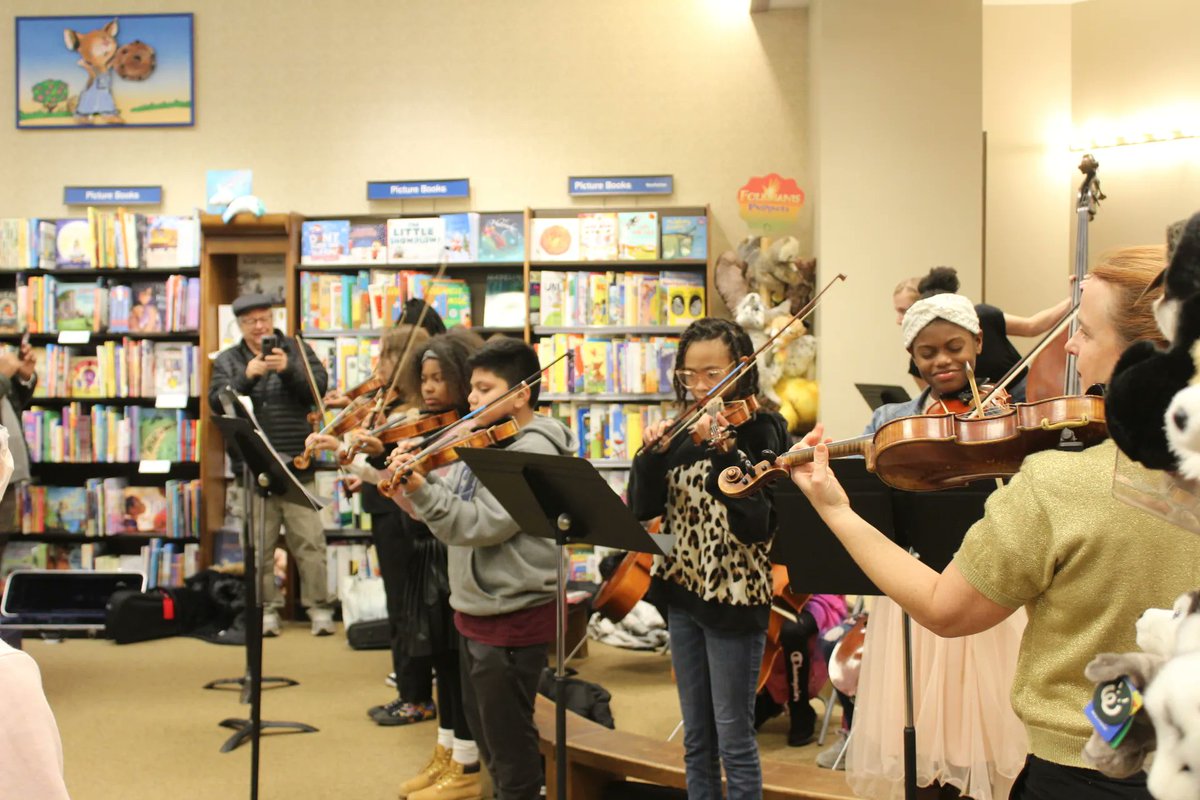 UCity Schools (@ucityschools) on Twitter photo Our orchestra students were wonderful at last night's Barnes and Noble Bookfair! We had a great turnout of families and community members who shopped and listened to their beautiful music. It was a lovely evening. Thank you to all who attended! <a href="/UCSharonica/">Sharonica Hardin</a> Our orchestra students were wonderful at last night's Barnes and Noble Bookfair! We had a great turnout of families and community members who shopped and listened to their beautiful music. It was a lovely evening. Thank you to all who attended! <a href="/UCSharonica/">Sharonica Hardin</a>