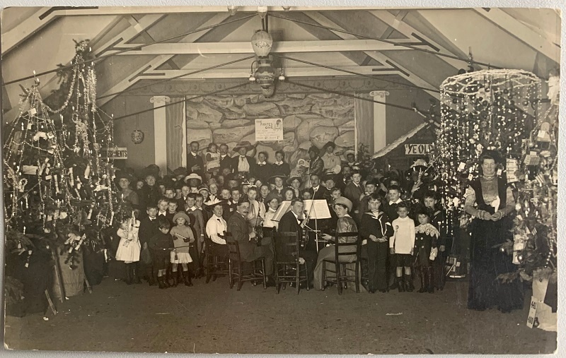 BerksArchives's tweet photo. Not only is today's #ExploreYourArchive theme #EYAParty but it is also our work Christmas party tonight! We hope we will be having as much festivities as this parish Christmas party held in the church hall, Earley St Peter in 1923. Look at those Christmas trees! 🎄 #EYA2022 https://t.co/flL0es0me6