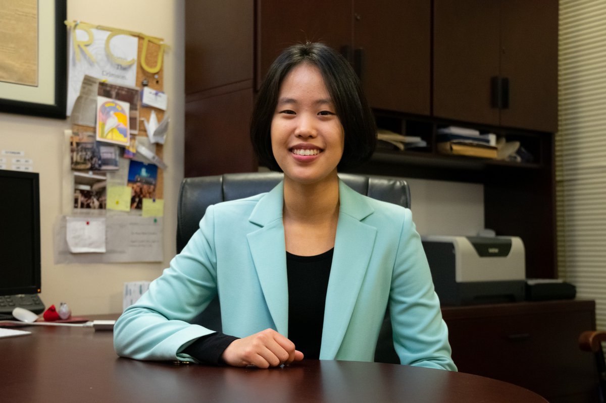 thecrimson's tweet photo. The Harvard Crimson announced its new masthead last week:🧵

Cara J. Chang ’24 will lead The Harvard Crimson into its sesquicentennial as the president of the newspaper’s 150th Guard.
https://t.co/941pQZHRuQ https://t.co/ZJa7rqCLXb