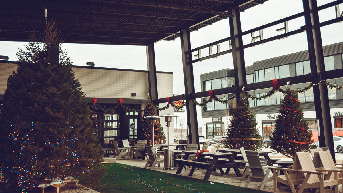 EnchantedNPole's tweet photo. ❄️ TODAY ❄️ 

Get ready for hot cocoa, caroling, and TONS of holiday fun! 🎄 There's still time to get your tickets!

🎟: https://t.co/oyL8DVebql https://t.co/XWaWJVx5E3