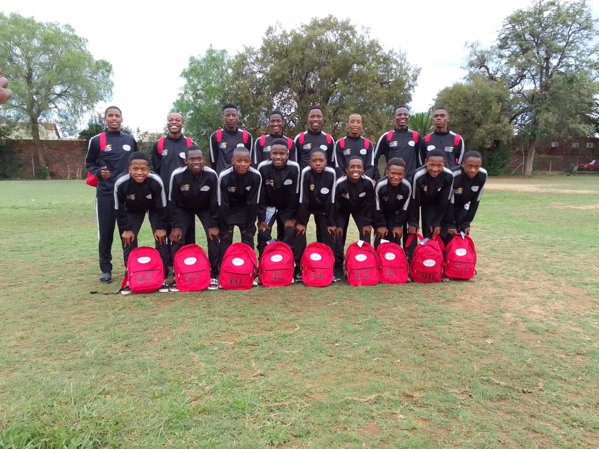 FootballMaf's tweet photo. @SA_NLC THANKS SO MUCH.❤️⚽❤️⚽

FROM
Mafikeng Football Academy players, management, and players parents https://t.co/wRY89H5pkK