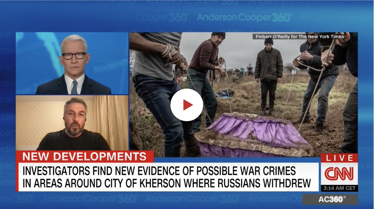 With Anderson Cooper @AC360 discussing alleged war crimes by #Russia's forces at a communal grave we found in #Kherson #Ukraine, on assignment for @nytimes app.frame.io/presentations/…