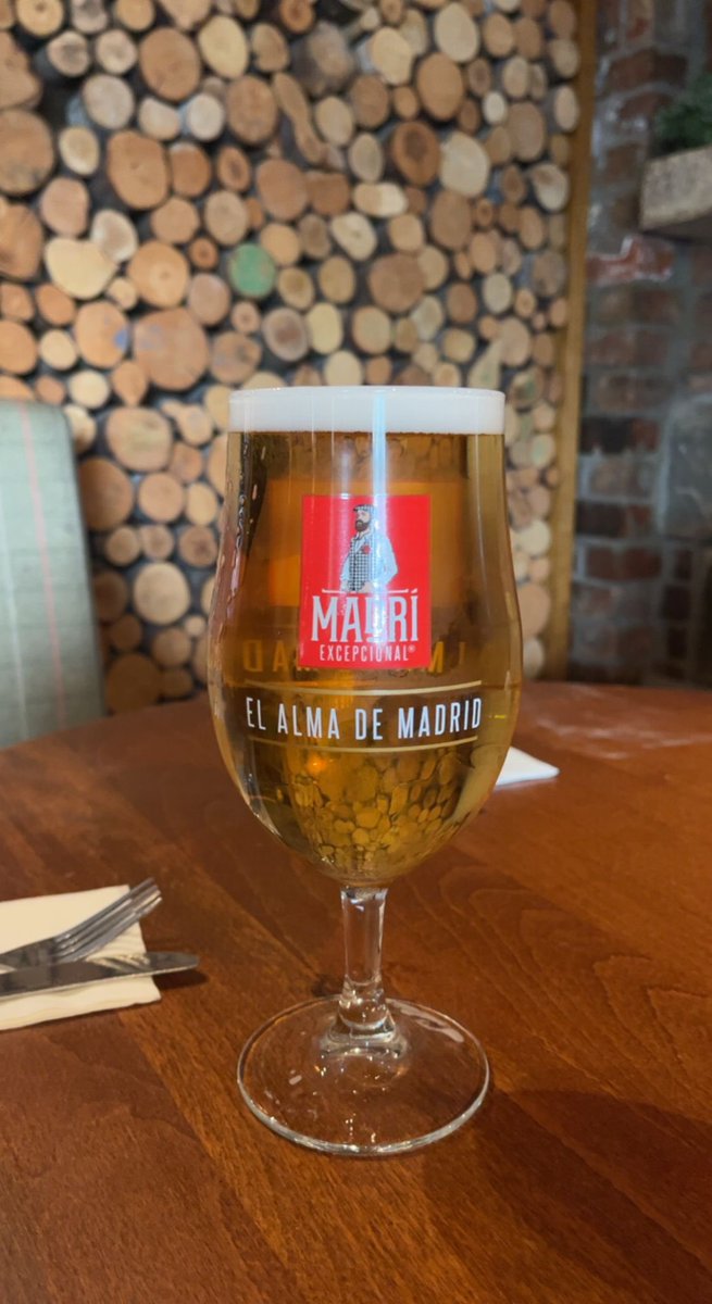 📍- Brewers Fayre, Drighlington
🍺- #GlassConfirmed
🧾- £4.50
🗒️- I honestly cannot tell you pissed off this gets me. How can anyone think this is acceptable. I’d love to get a greeny and plant one on the end of whoever served this’ nose. I’m starting a petition. 1 out of 5.