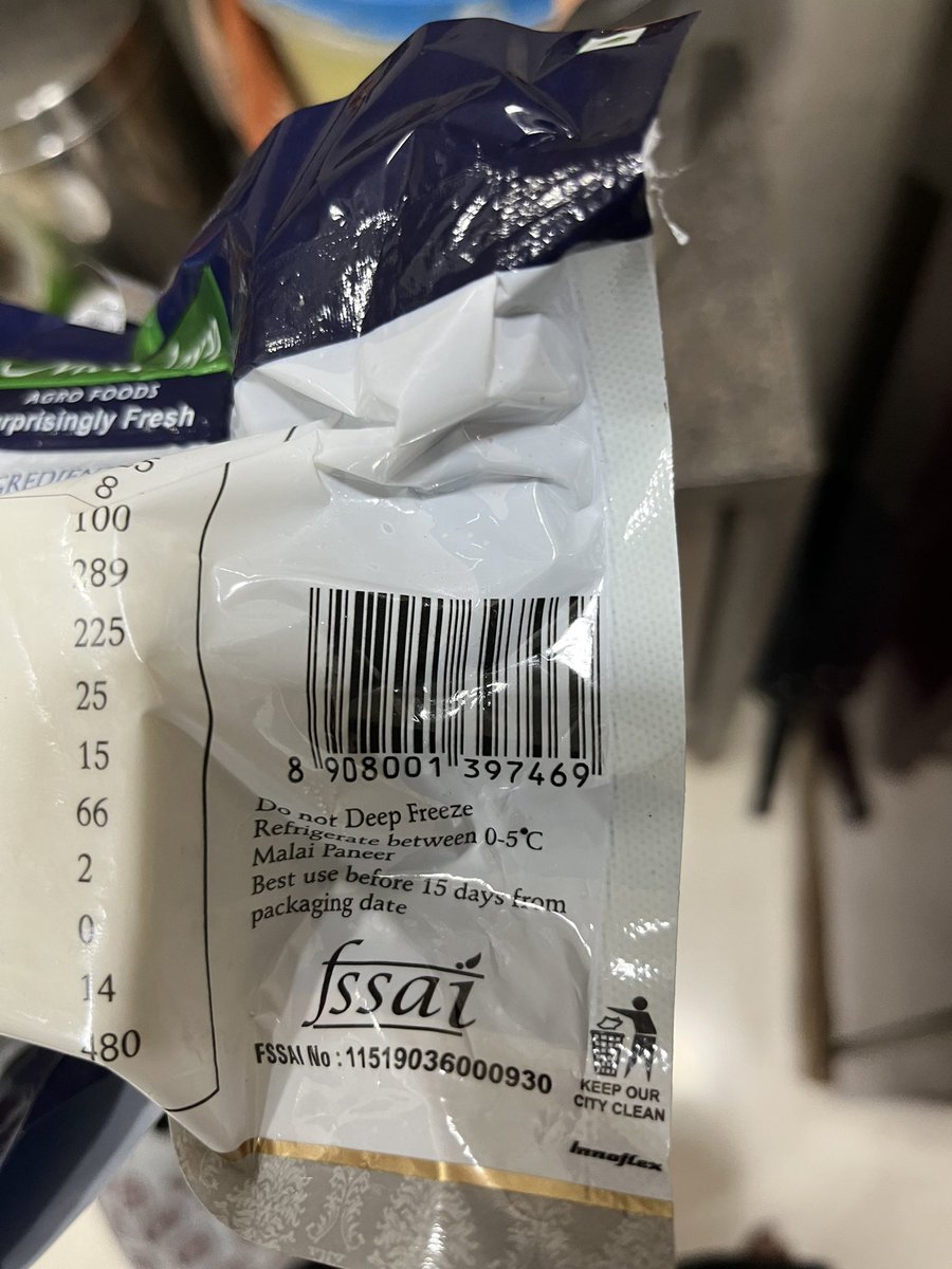 dhannpathak's tweet photo. @modernagrofoods @MoHFW_INDIA @fssaiindia  just purchased a paneer pack from “ Modern Dairy - surprisingly fresh “ with packaged date of tomorrow (3-Dec). Are we being fooled ? https://t.co/Ccy9bYYmnD