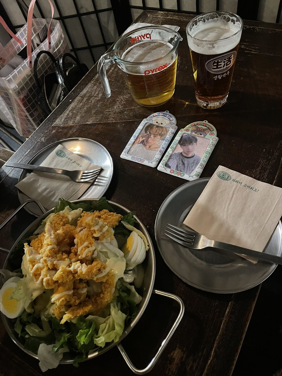 채붕 tweet media