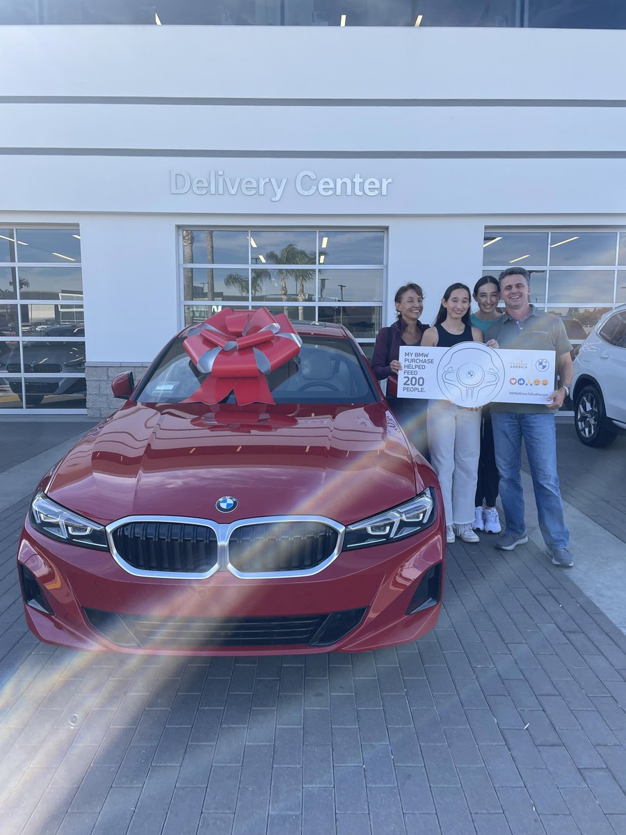 CrevierBmwMini's tweet photo. Everyone at Crevier BMW would like to thank all the customers who came to support the #BMWDriveToEndHunger event throughout November! https://t.co/rLaw3ZUAaa