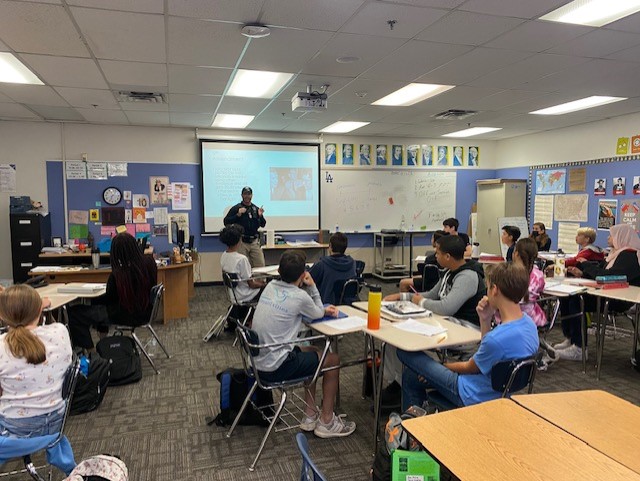 Bogle Bulldogs (@boglebulldogs) on Twitter photo Every year SRO Service goes into classrooms to teach law related education. Recently he visited Mr. Rush's classes to discuss the 4th amendment. <a href="/ChandlerUnified/">Chandler Unified School District</a> Every year SRO Service goes into classrooms to teach law related education. Recently he visited Mr. Rush's classes to discuss the 4th amendment. <a href="/ChandlerUnified/">Chandler Unified School District</a>