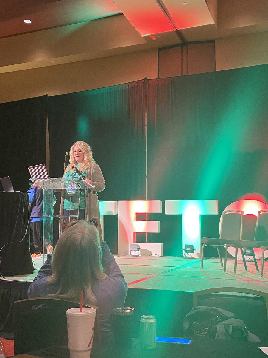 EmilyBarnesEDU's tweet photo. Mind blown by @showardEDU Google Keep Google Slam session at #TETC2022 🤯 Way to go, Sydney! https://t.co/luSri4eZjn