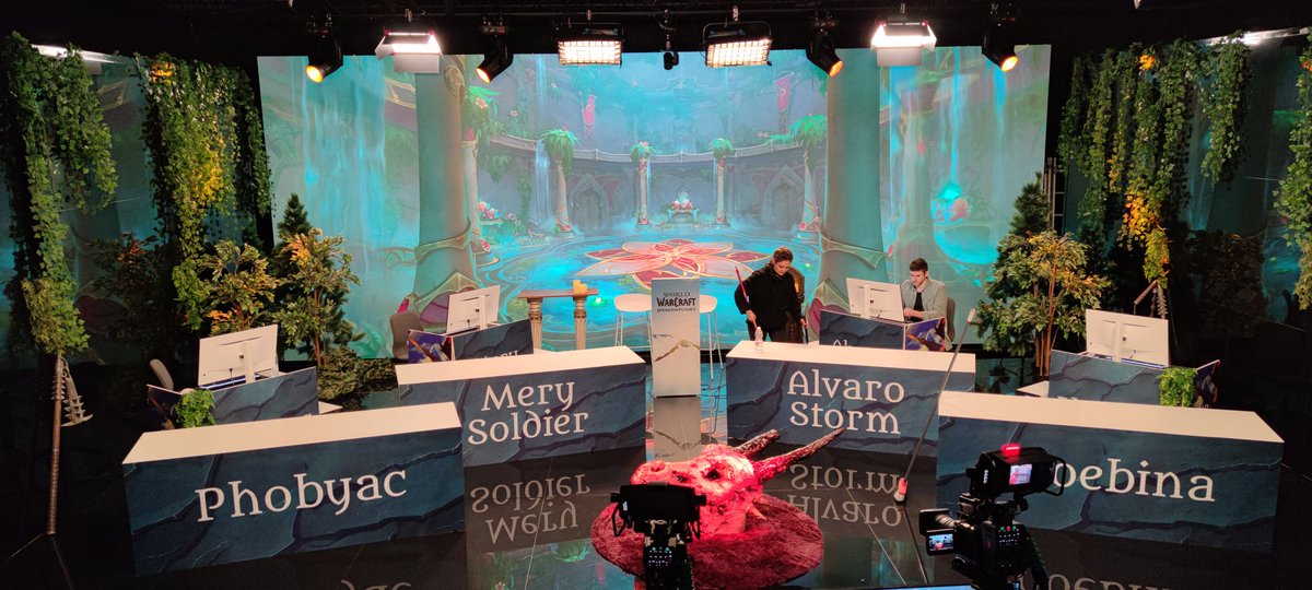 phobyac's tweet photo. EMPEZAMOS CON EL STREAM MÁS LOCO DE MI HISTORIA.

Stream junto a Blizzard en un plato gigante con otros creadores, muchas pruebas y retos. Se viene cosplay.

Todos para dentro: https://t.co/T6XdwUlrL1 https://t.co/SW30jH8SPu