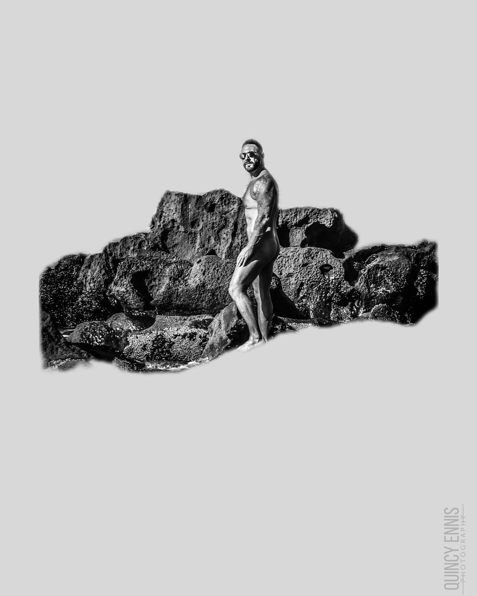QuincyEnnis's tweet photo. @TatsWhisky
Comeβ¦the water is warmβ¦π
Model: @tn2sd_3
πΈ: @qennisllc
#blacksbeach #nudeswim #ginger #body #bodypositivity #hellasexy https://t.co/OjFsNuRb8M