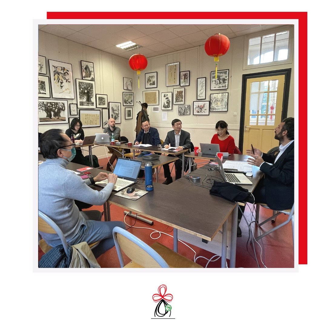 Vendredi dernier, nous avons reçu nos collègues des Instituts Confucius de France (du Luxembourg et de Suisse) 🇫🇷🇨🇳

Après une visite des locaux et de l’exposition « Œil de Chine, cœur d’Afrique » de la photographe Wang Zhe, place au travail !