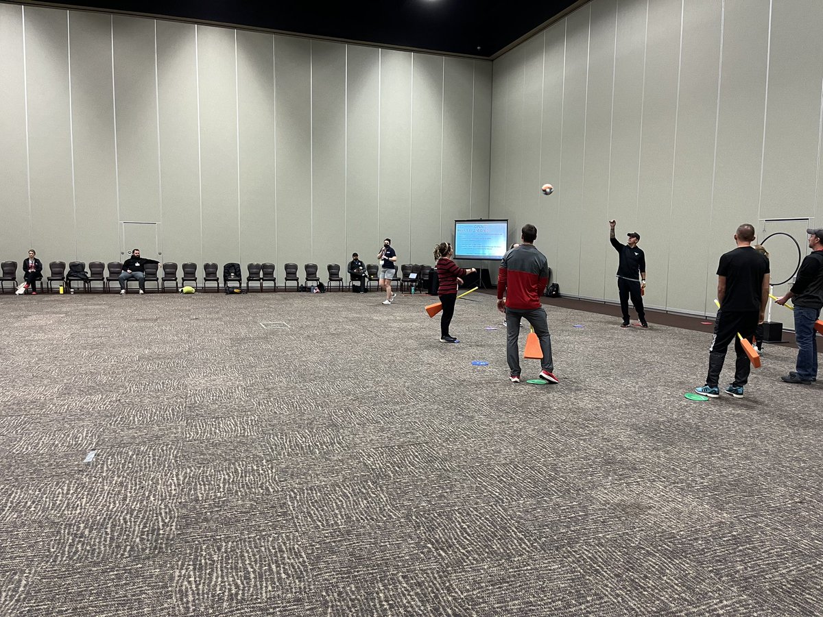 Alexandra Reschke-Parisi tweet media