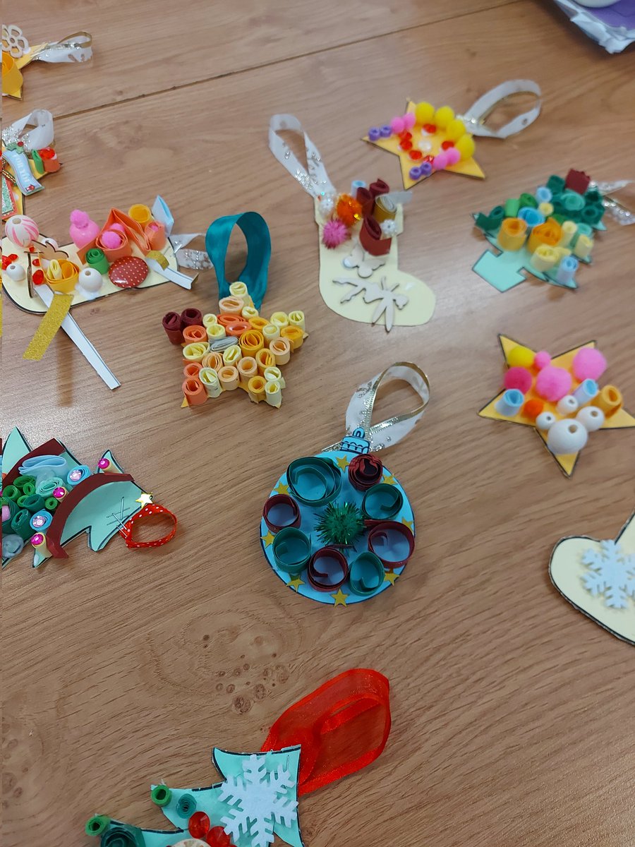 EastfieldPSHull's tweet photo. #4KC worked hard this morning to create our beautiful coiled tree decorations for the Christmas Fair! We can't wait to sell them on Tuesday! #epsart https://t.co/AwJrBVm2lO