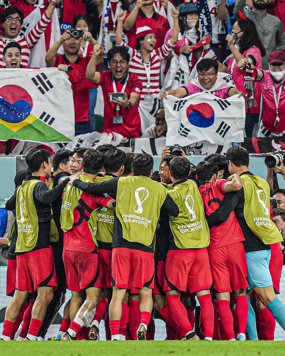 SOUTH KOREA ARE THROUGH TO THE ROUND OF 16 🇰🇷 ABSOLUTE SCENES.