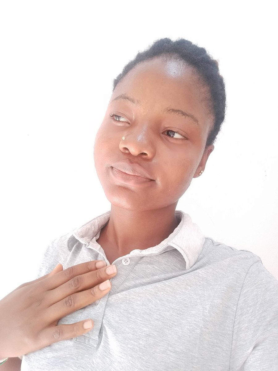 PreciousVeroni7's tweet photo. @ifeanyireal5 @Naija_PR That's an old picture as at when i newly open my Twitter account, nevertheless this is my recent and picture without filter. https://t.co/k2WsOGBPM0