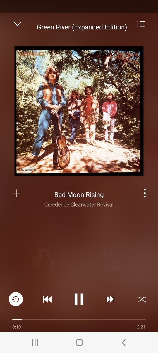 UteRickyCash's tweet photo. I've had this song playing on repeat in my house ever since I woke up this morning and I think my wife is about ready to kill me 🤣 https://t.co/fl6bBoLtNV