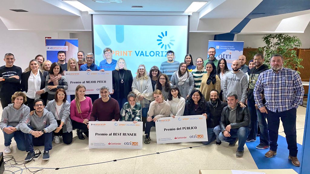 🥳finaaaaaal! Terminamos #SprintValoriza de <a href="/ua_emprende/">ua:emprende</a> <a href="/CentroEmpleoUA/">Centro de Empleo | UA</a> <a href="/SantanderX/">Santander X</a> con los 13 pitchs de los proyectos participantes 👏👏👏 Unxs auténticxs campeones🏆 #transferencia #científico #tecnológico