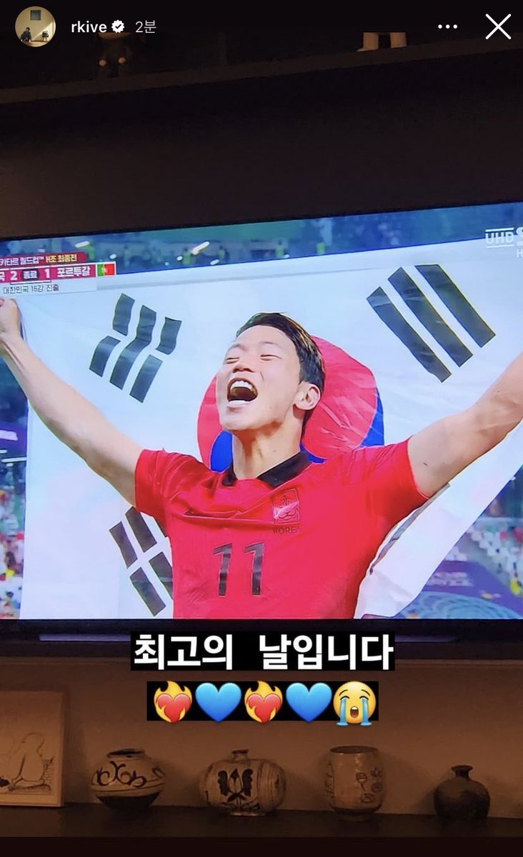kingtan_O's tweet photo. 방탄소년단
지금 단체로 마음 속에 태극기 게양한 듯 https://t.co/Vo70BAhNp0