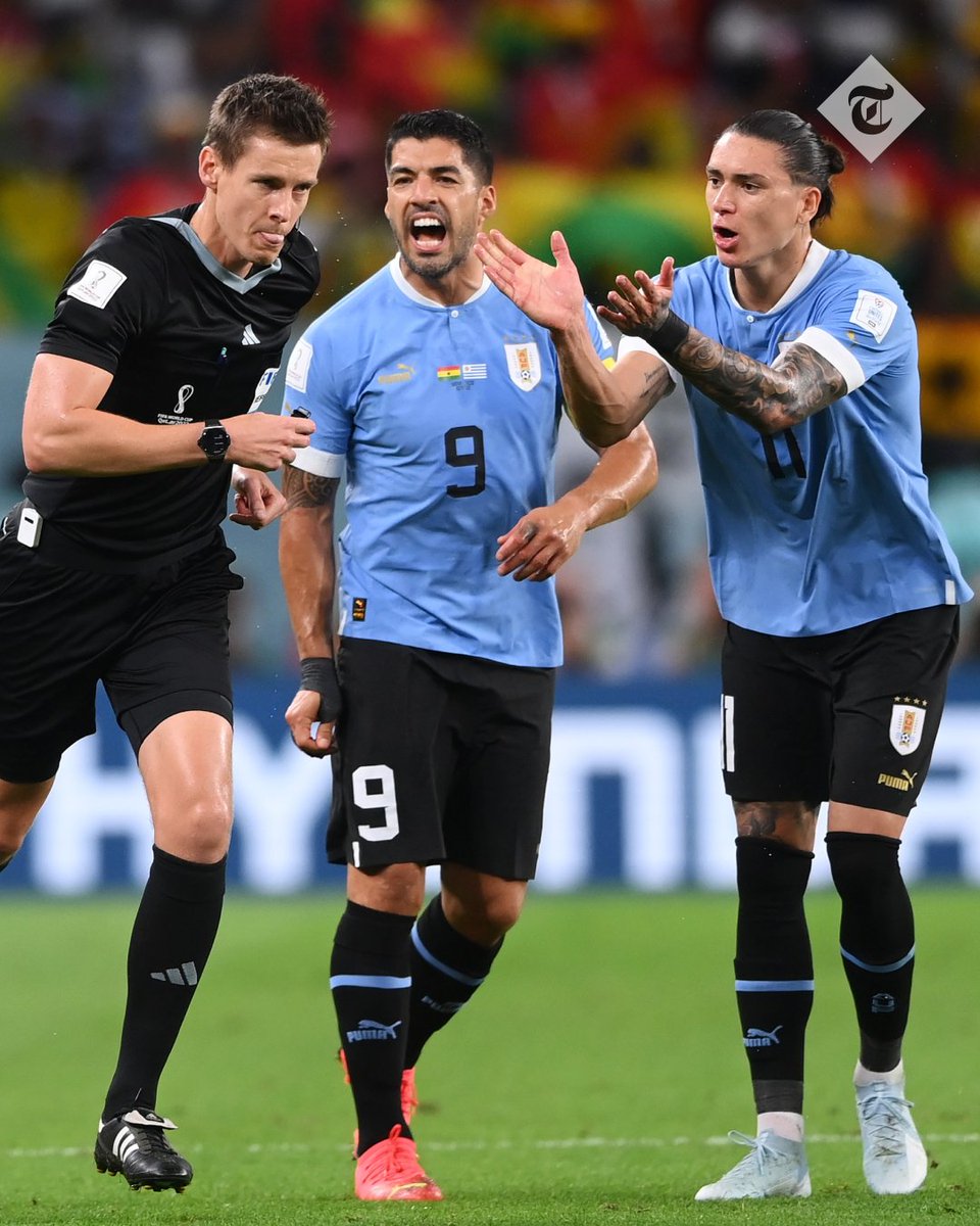 Ghana 🇬🇭 flag on Uruguay 🇺🇾 Jersey... Ghana flag 🇬🇭 dey trend in Uruguay, 😆🤣😂
BLACKSTARS, REST IN PEACE
Baby Jet, Dede, Asamoah Gyan, RIP.
Baba Rahman, Abedi Pele, Otto Addo, Ati Zigi, Kudus, Alidu Seidu, Partey, Ghana, Kurt, Gideon Mensah, Djiku