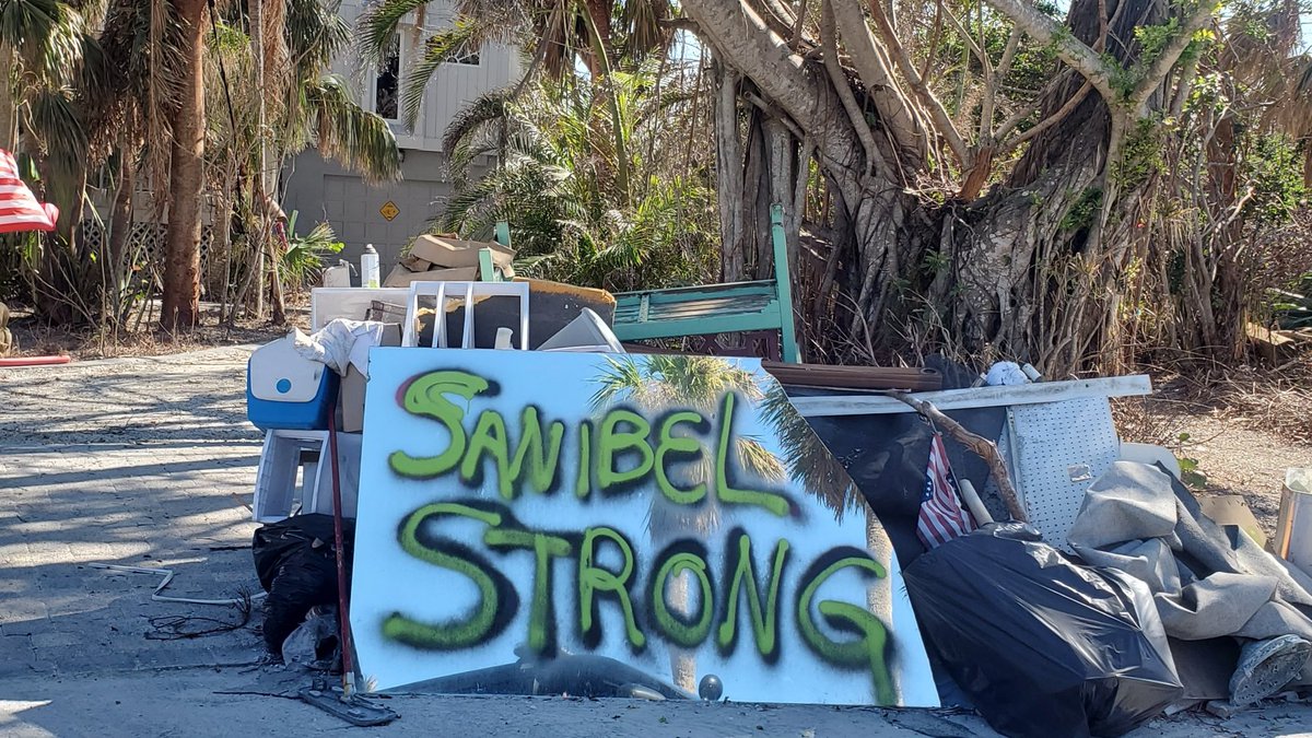 As Sanibel Island recovers from #HurricaneIan, UCFPD officers deployed to assist with patrol duties. The first team of two deployed the Saturday after Thanksgiving, and a second team relieves them today. In total, 12 officers will travel to Sanibel Island over the next 5 weeks.