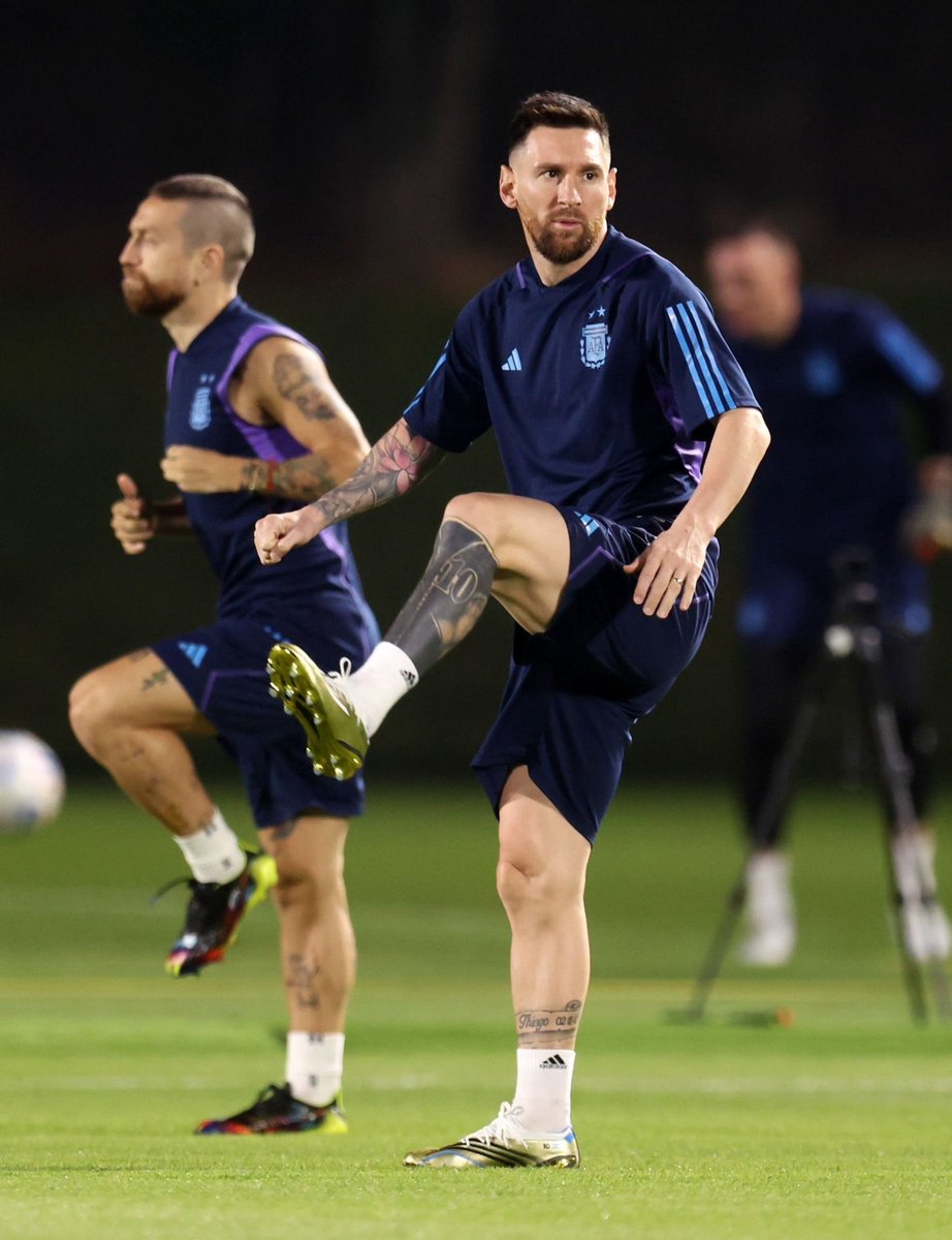 WeAreMessi's tweet photo. New look 👀 https://t.co/mPyimVaKil