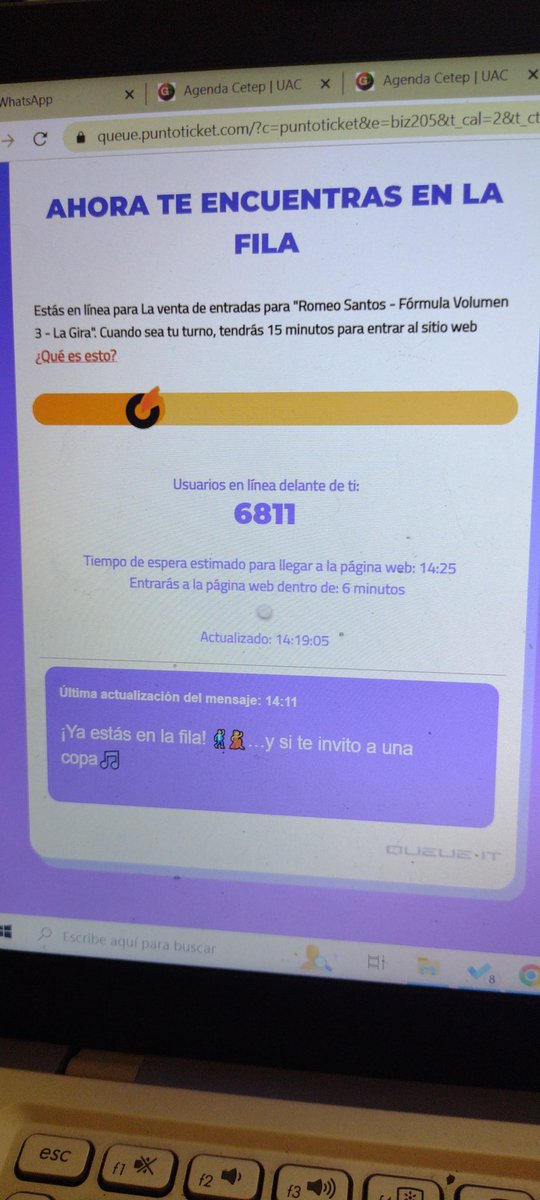 Daniela86381702's tweet photo. Alguien quiere comprar para Romeo santos quedé en número 7 mil para segunda fecha #romeosantos #Chile https://t.co/LFJFswpkqU